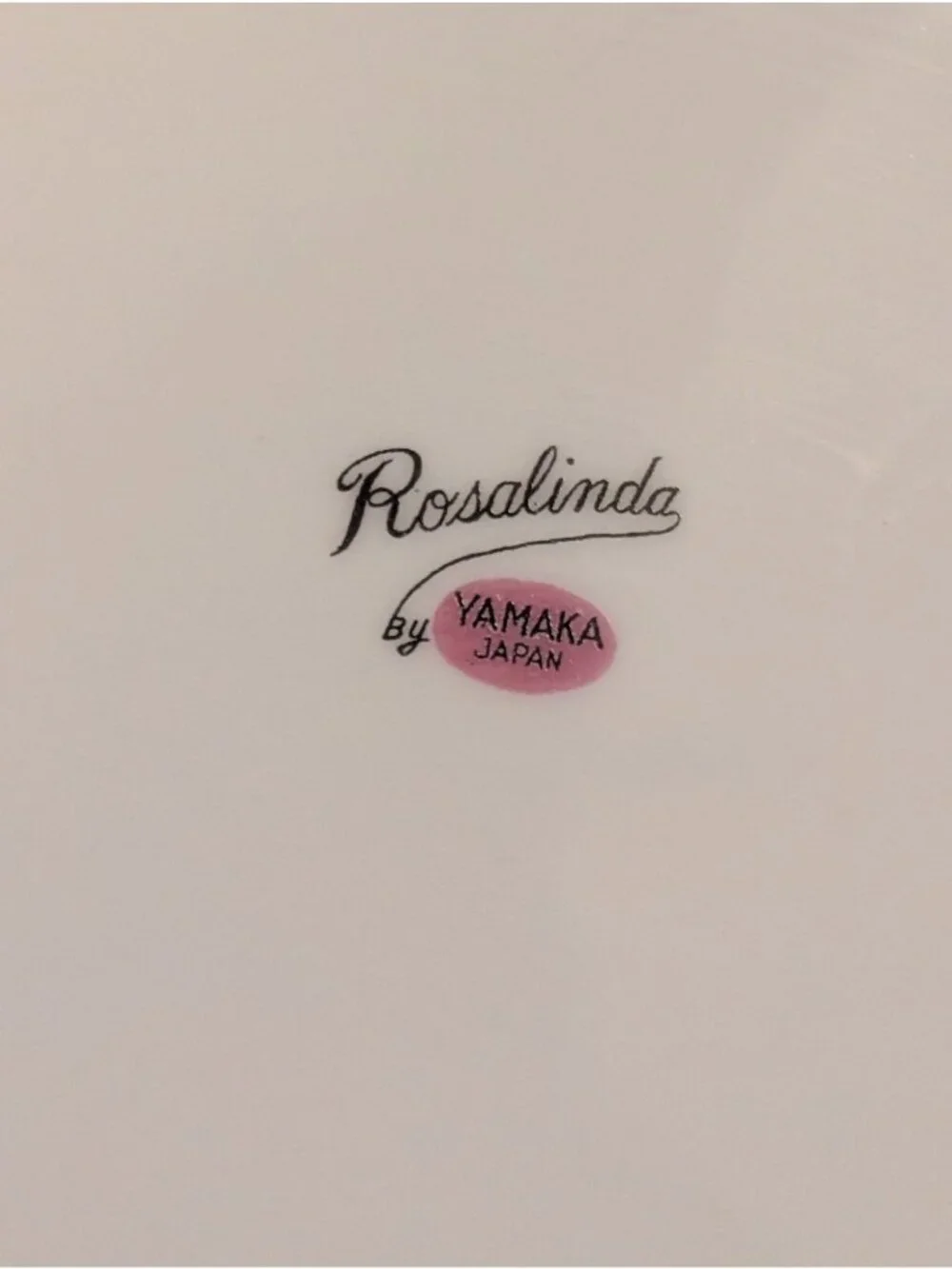 Set of 4 Yamaka China Porcelain Dinner Plates Rosalinda Pattern #2318